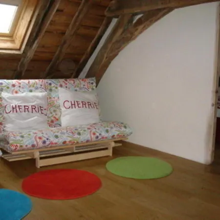 Hébergement de vacances Neuilly-le-réal, 3 Pièces, 4 Personnes - Fr-1-489-224 Neuilly-le-Réal